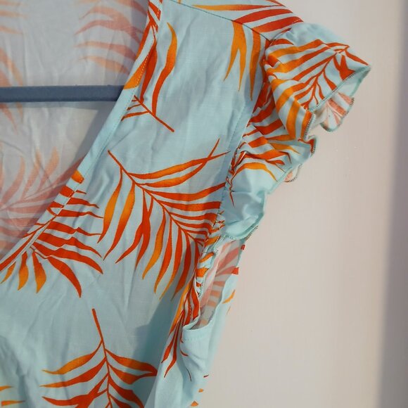 Cupshe Women's Flutter Sleeve Tropical Print Romper SZ M NWT - Picture 5 of 13